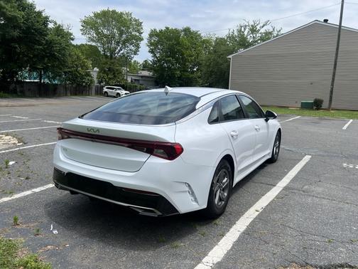 2023 Kia K5 LXS