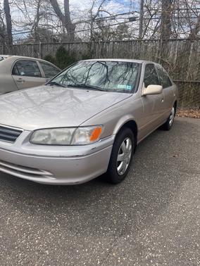 2000 Toyota Camry LE