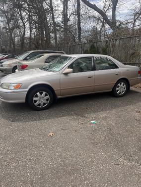 2000 Toyota Camry LE