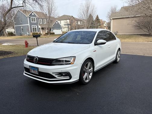 2017 Volkswagen Jetta GLI