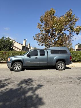 Blue 2013 GMC Sierra 1500 SLE1