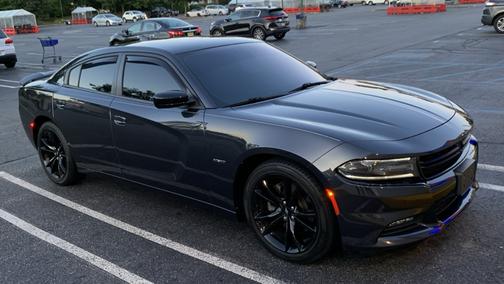 2017 Dodge Charger R/T