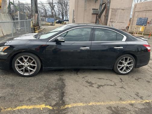 2011 Nissan Maxima SV