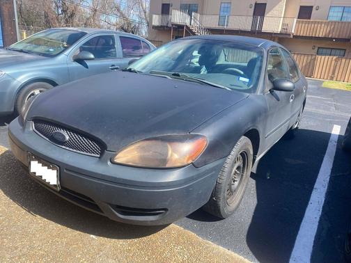 2006 Ford Taurus SE