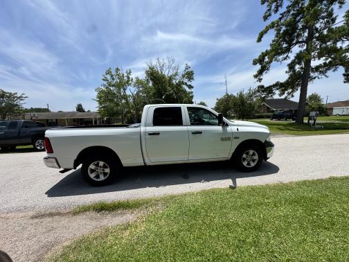 2018 RAM 1500 ST