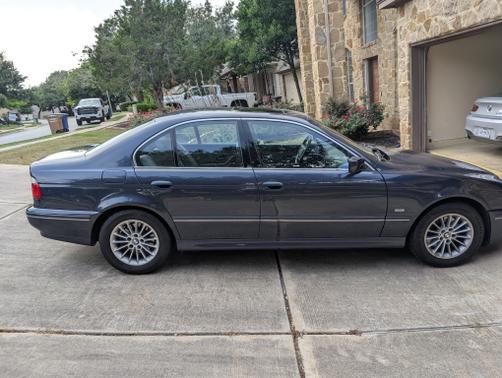 2003 BMW 540 i