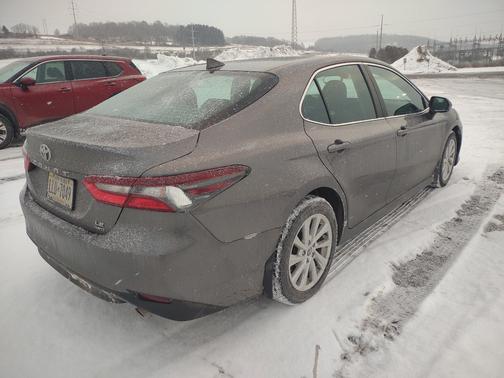 2021 Toyota Camry LE