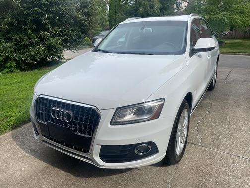 White 2013 Audi Q5 2.0T Premium Plus