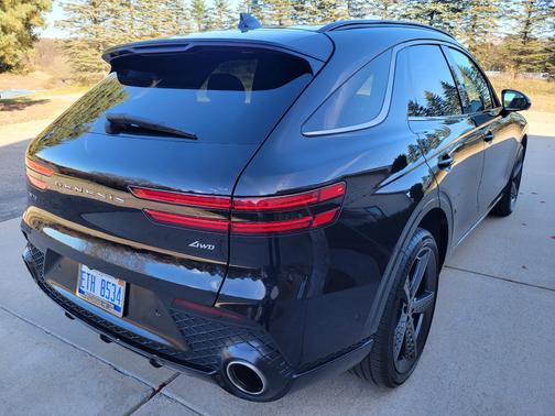 2024 Genesis GV70 2.5T