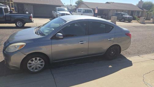 Silver 2012 Nissan Versa 1.6 SV