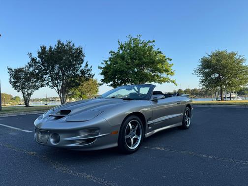 Gray 2002 Pontiac Firebird Trans Am