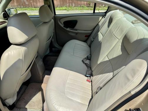 2002 Chevrolet Malibu LS
