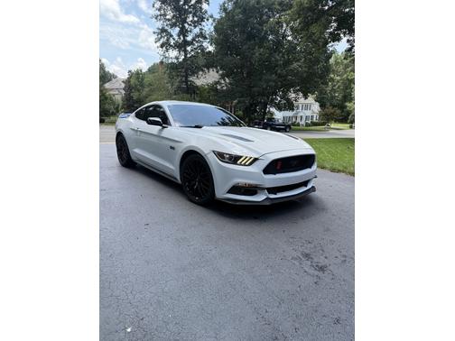 2017 Ford Mustang GT Premium