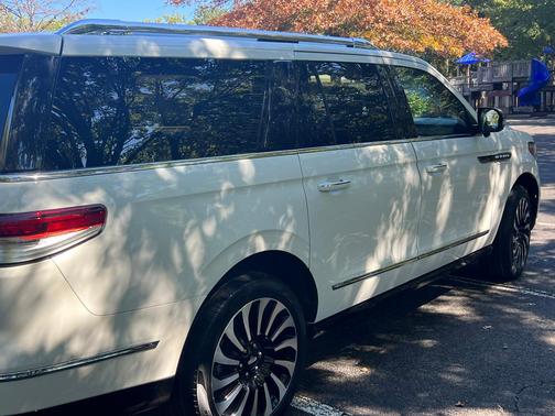 White 2023 Lincoln Navigator L Black Label