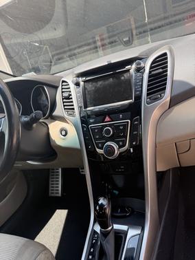 2016 Hyundai Elantra GT Base