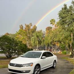 2013 Volkswagen Passat 2.0 TDI SEL Premium