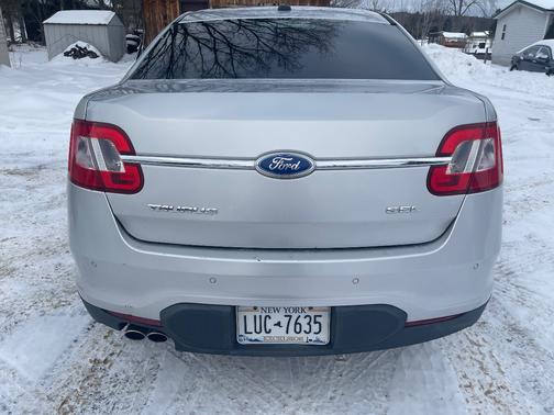 2011 Ford Taurus SEL