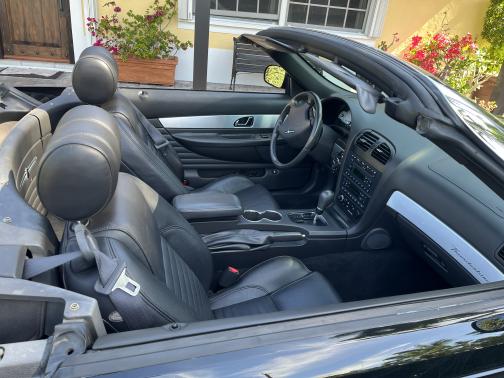 2002 Ford Thunderbird Premium