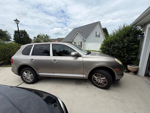 Brown 2008 Porsche Cayenne Cayenne S