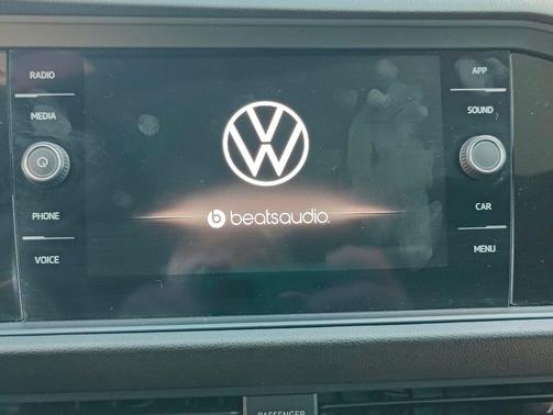 White 2022 Volkswagen Jetta GLI 2.0T Autobahn