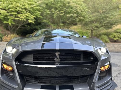 2021 Ford Shelby GT500 Base