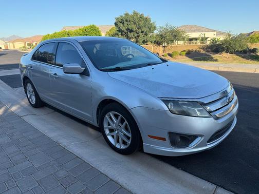Silver 2012 Ford Fusion SEL