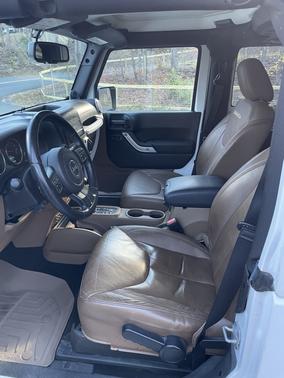 2014 Jeep Wrangler Sahara