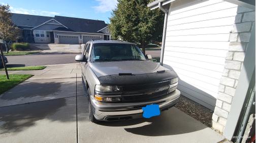 2000 Chevrolet Tahoe Base