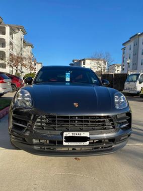 Gray 2020 Porsche Macan Macan