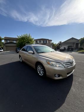 2011 Toyota Camry XLE