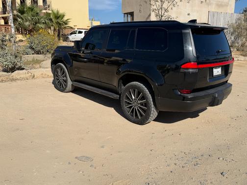 Black 2025 Lexus GX 550 Premium