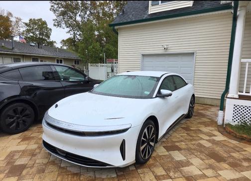 2025 Lucid Air Touring