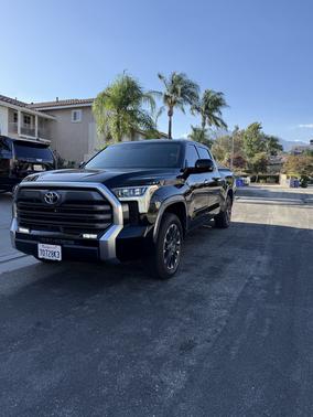 Black 2022 Toyota Tundra Limited