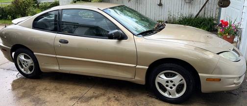 2005 Pontiac Sunfire Base
