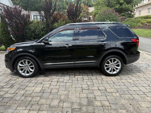 Black 2012 Ford Explorer Limited