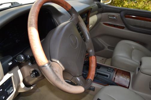 2000 Lexus LX 470 Base