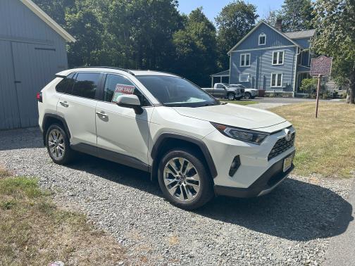 2019 Toyota RAV4 Limited