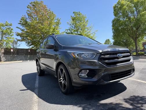 Gray 2019 Ford Escape SEL