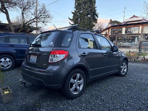2012 Suzuki SX4 Technology