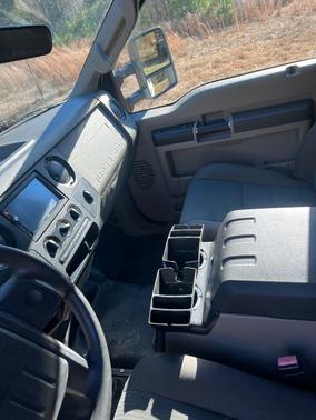 2009 Ford F-250 XL Crew Cab