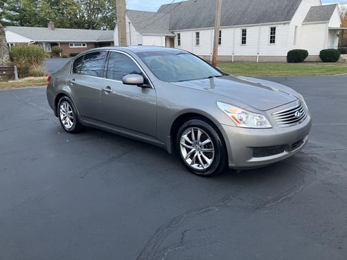 2008 INFINITI G35 x