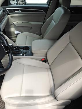 2019 Volkswagen Atlas 3.6L SE w/Technology