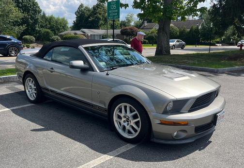 Silver 2009 Ford Mustang Shelby GT500