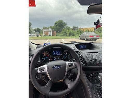 2014 Ford Escape S
