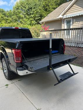 Black 2015 Ford F-150 Lariat