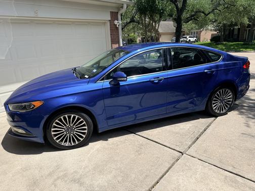 Blue 2017 Ford Fusion SE