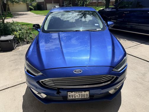 Blue 2017 Ford Fusion SE