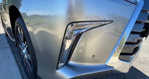 2018 Lexus LX 570 Three-Row