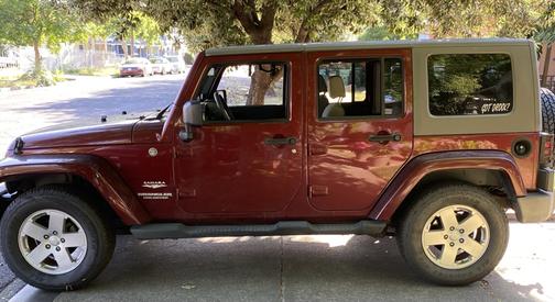 2010 Jeep Wrangler Unlimited Sahara