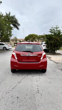 2012 Toyota Yaris L